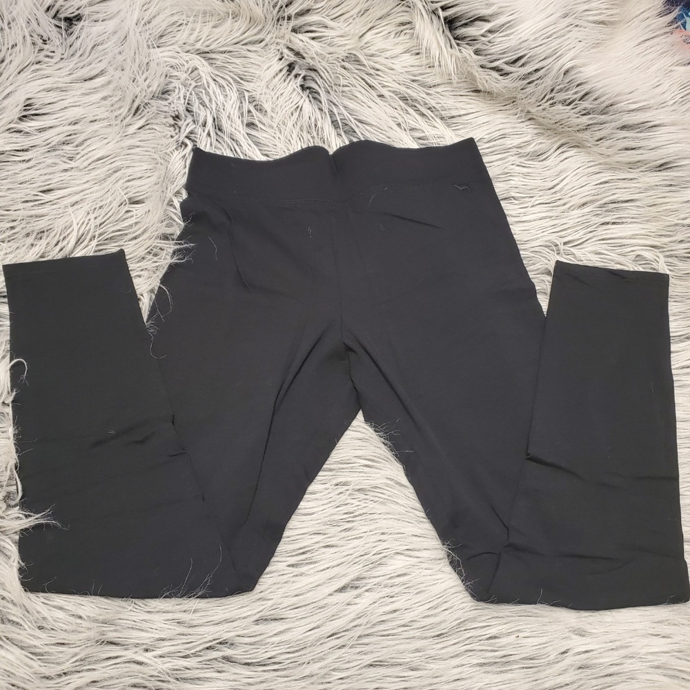 NWOT Victoria's Secret black leggings